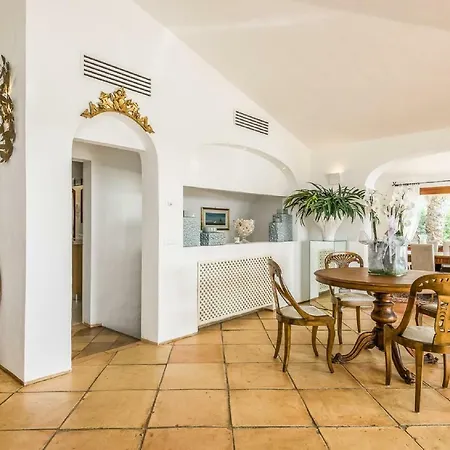 Quarto em Acomodações Particulares Cardebello *